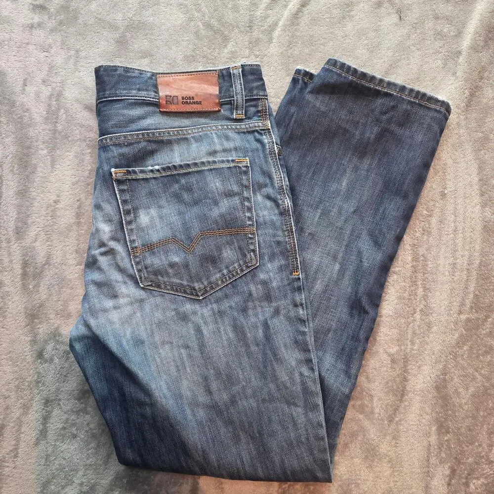 BOSS Orange Jeans Mens 36x32 Blue Medium Wash Button Fly Regular Straight Leg